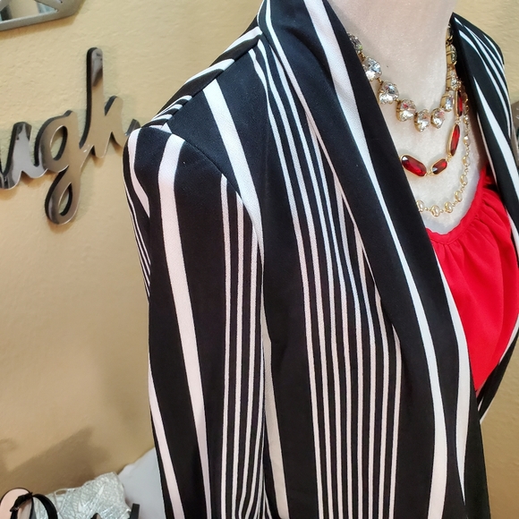 NYCC Black & White Striped Blazer sz M - Picture 6 of 12